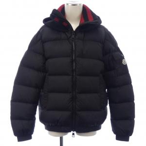 モンクレール MONCLER ダウンジャケット