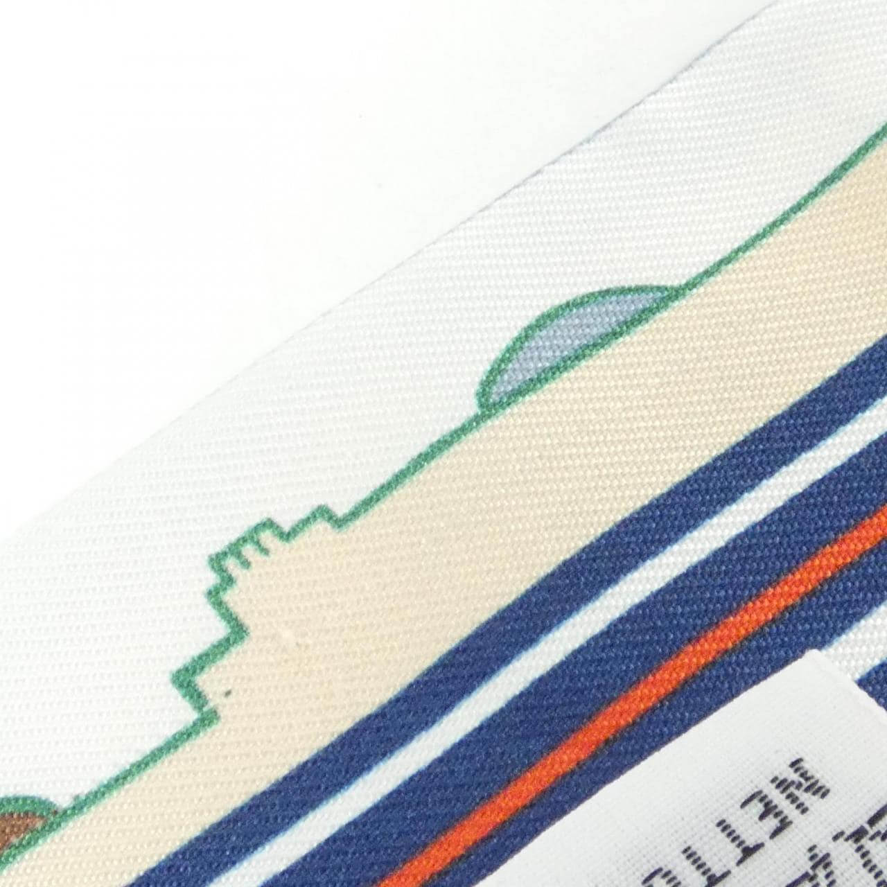 エルメス LES CHIENS PARISIENS ツイリー 064116S スカーフ