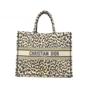 【Dior】ディオール★縦型カメラバッグ★未使用【ランク：SS】 ディオールバッグスーパーコピー❤️LADY D-LITE 17