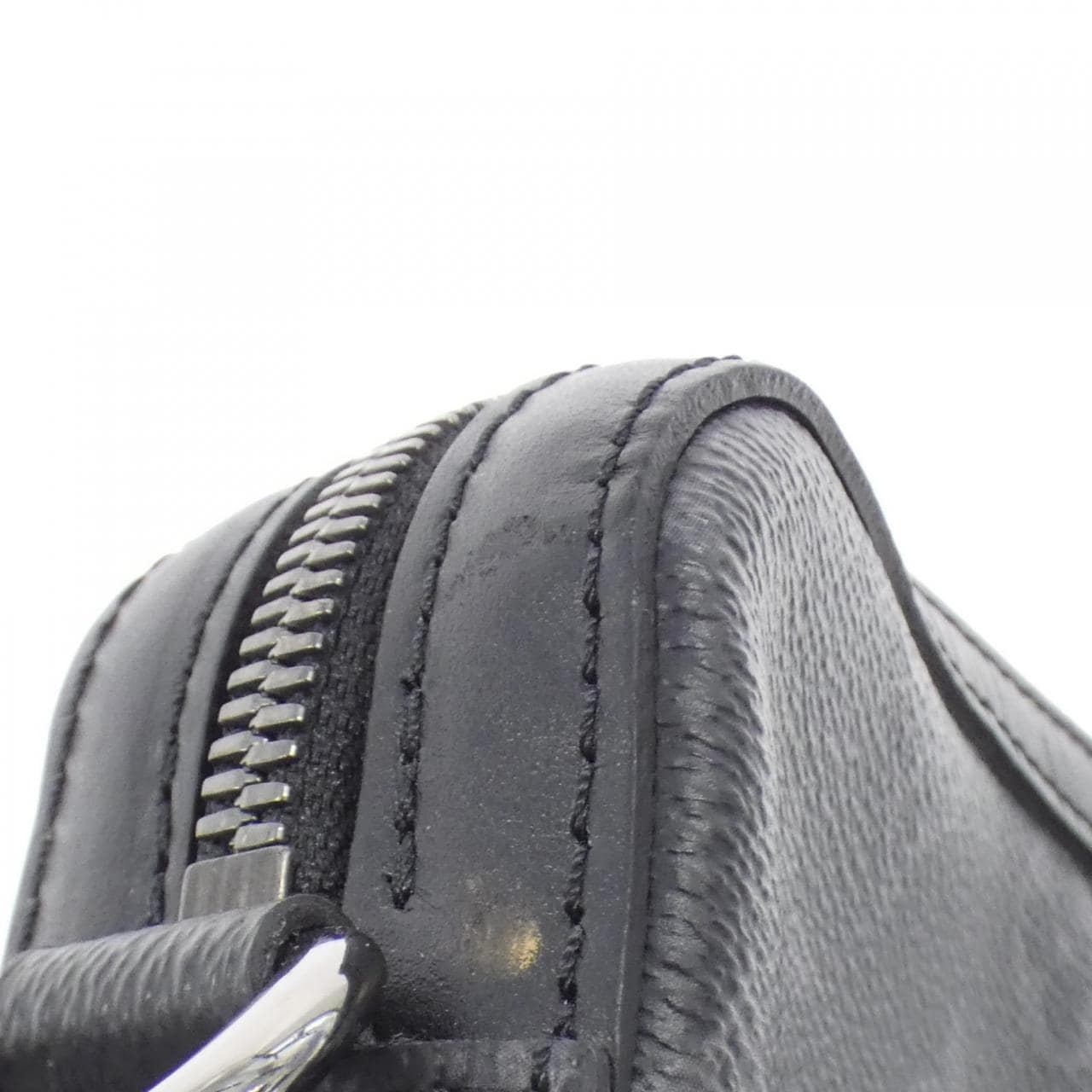 LOUIS VUITTON Monogram Eclipse Reverse Trio 邮差包 M69443 单肩包