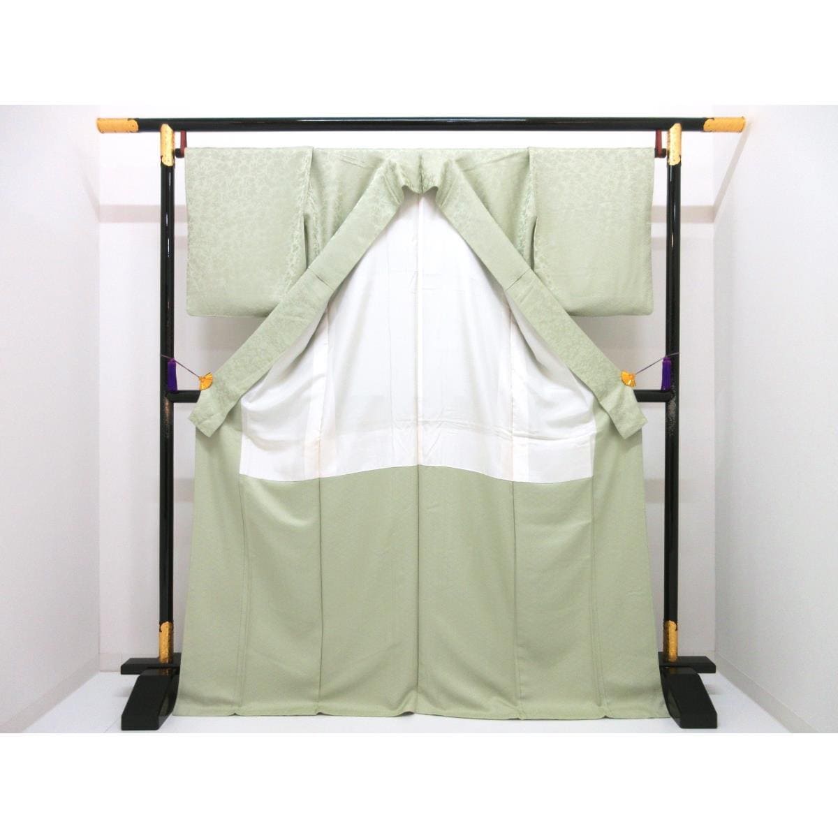 色無地　地紋附下