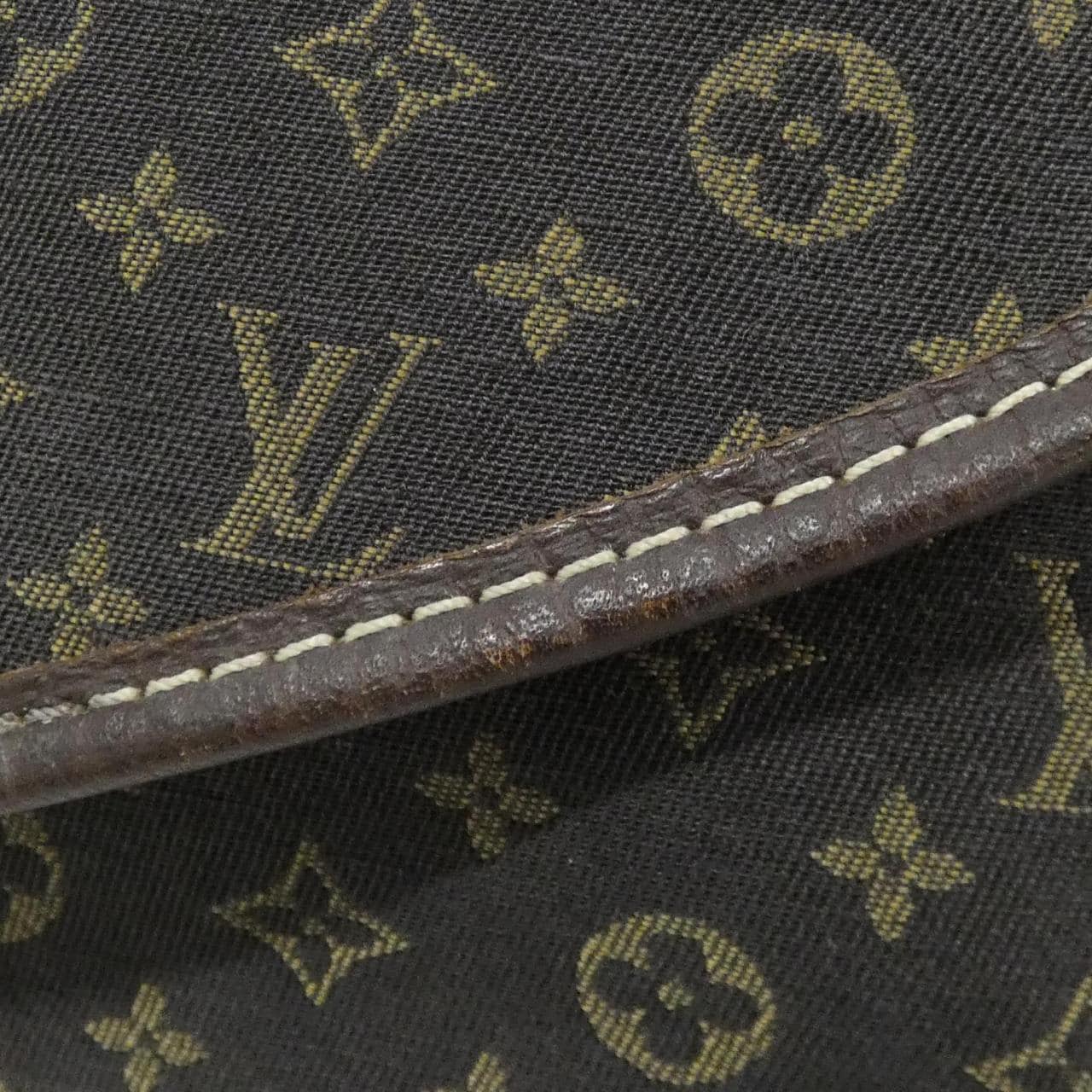 ルイヴィトン ダミエ グラフィット アンブレール N41289 ショルダーバッグ