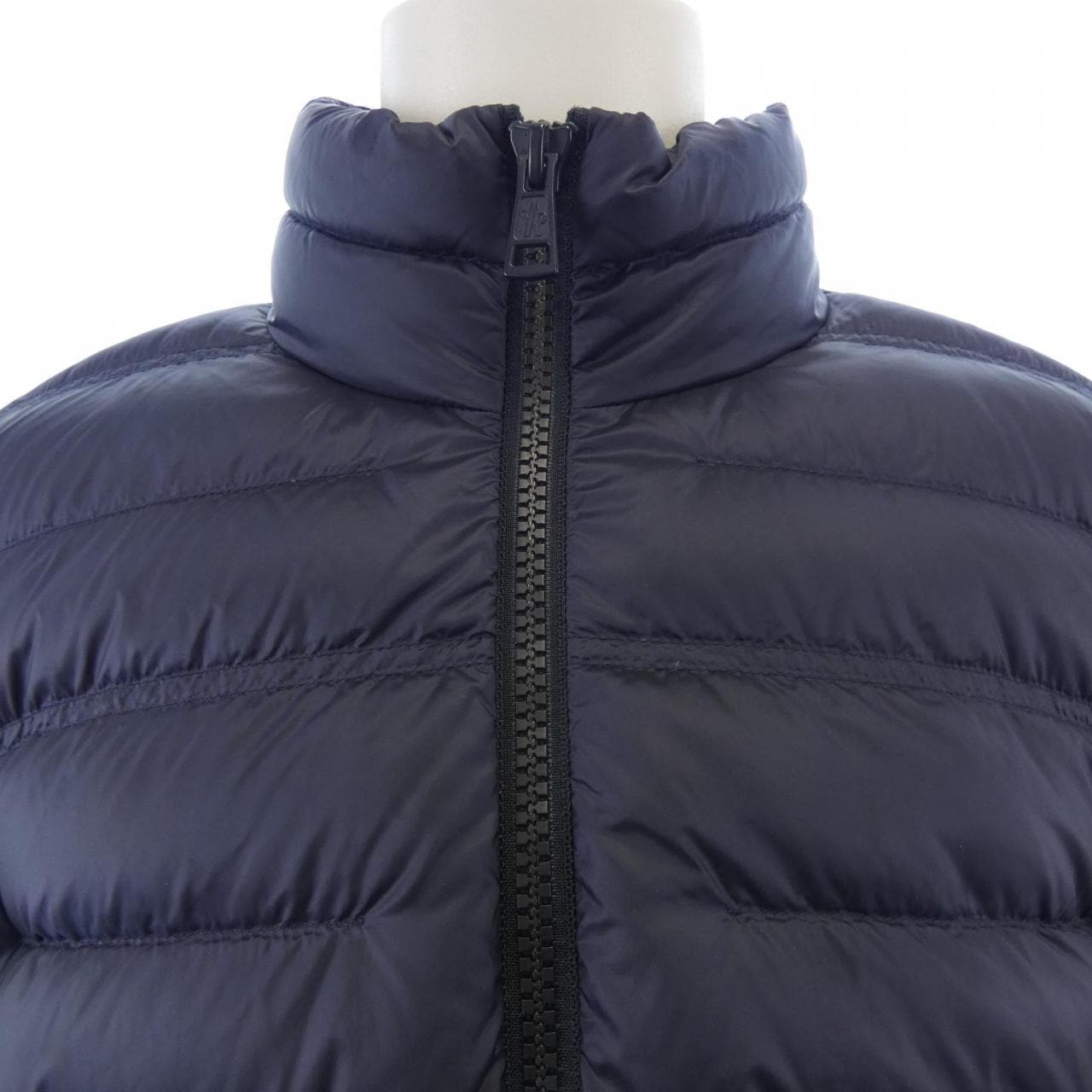 モンクレール MONCLER 20919B00006 ダウンジャケット
