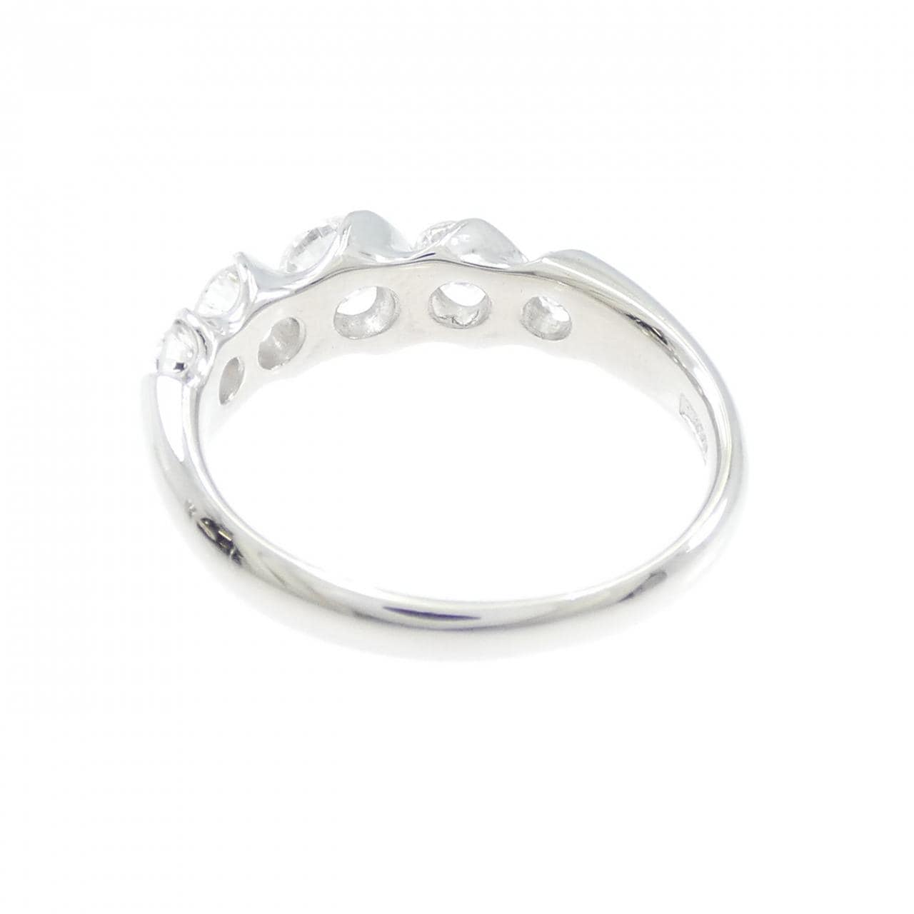 PT900 ダイヤモンド リング 0.73CT