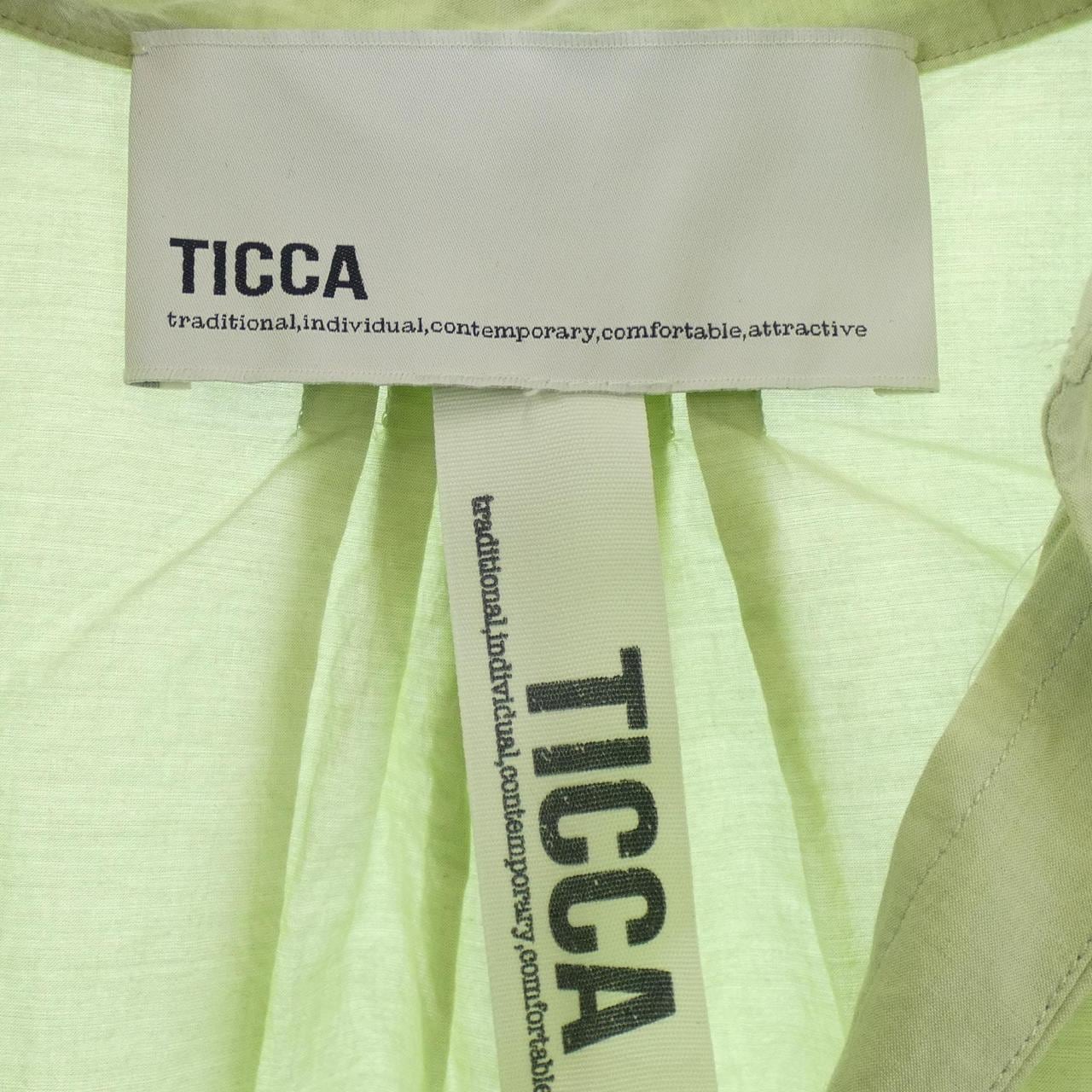 ティッカ TICCA トップス