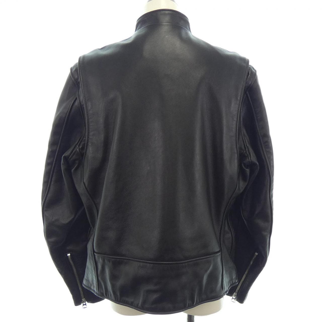 shot SCHOTT leather jacket