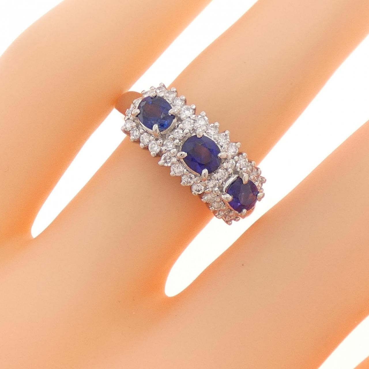 PT900 サファイヤ リング 0.98CT