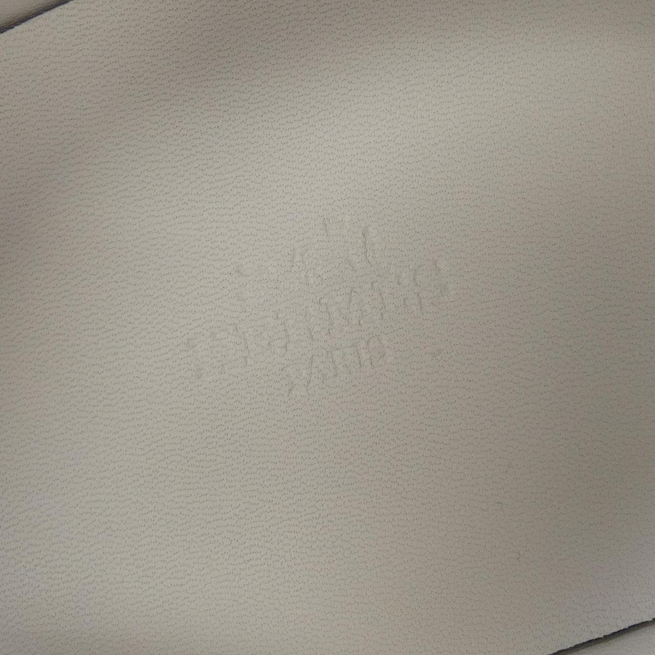 エルメス HERMES デイ DAY ケリーバックル 212901Z スニーカー