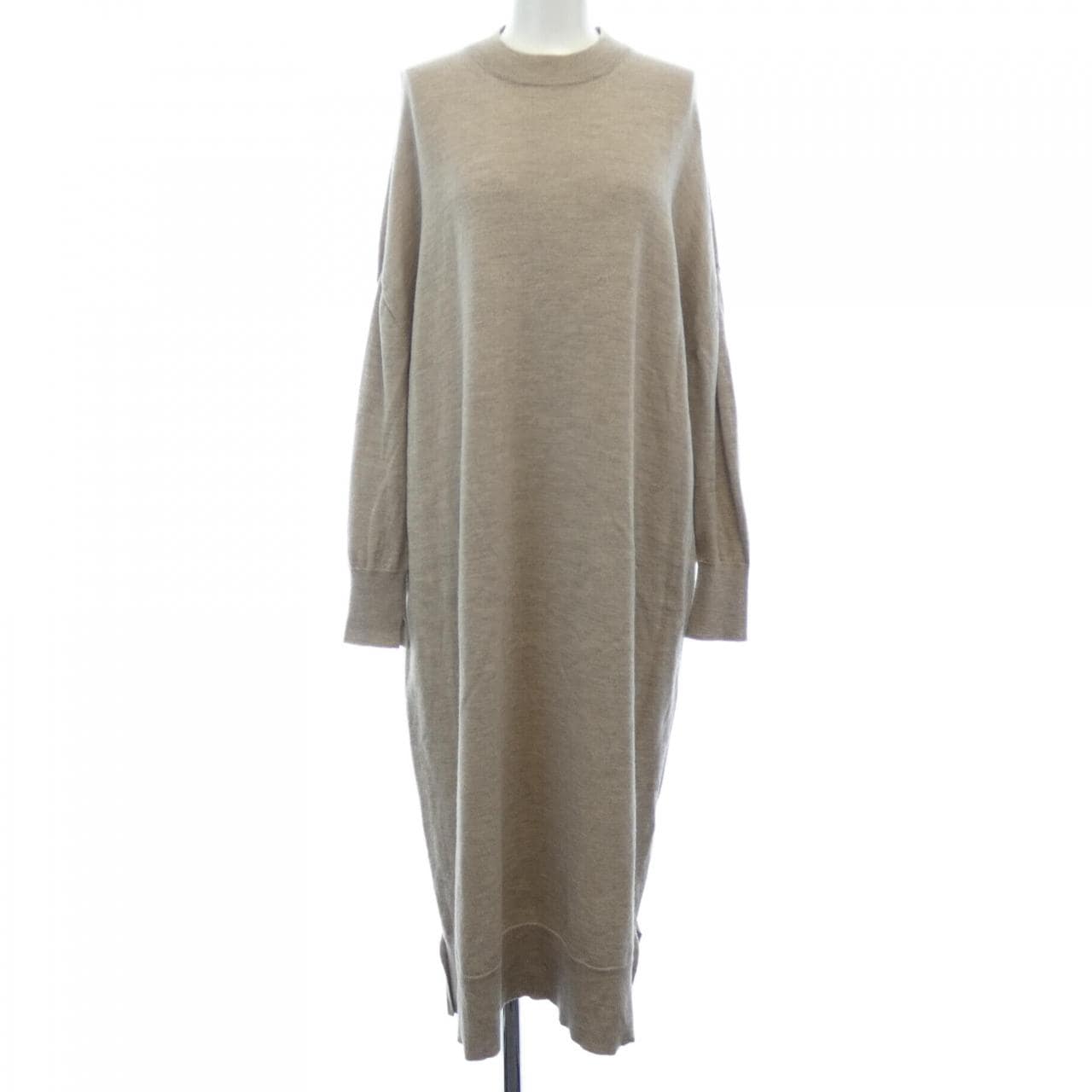 ベイジュ BEIGE. ワンピース