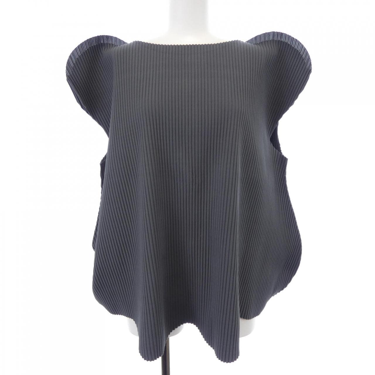 ミーイッセイミヤケ me ISSEY MIYAKE MI42KK621 トップス