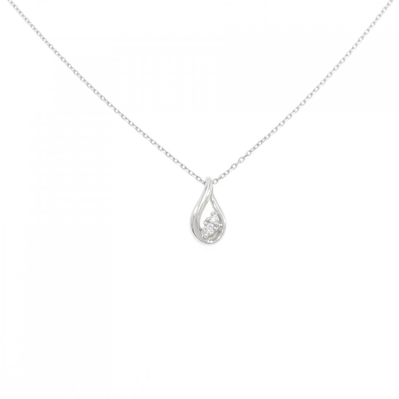 4゜C Diamond necklace