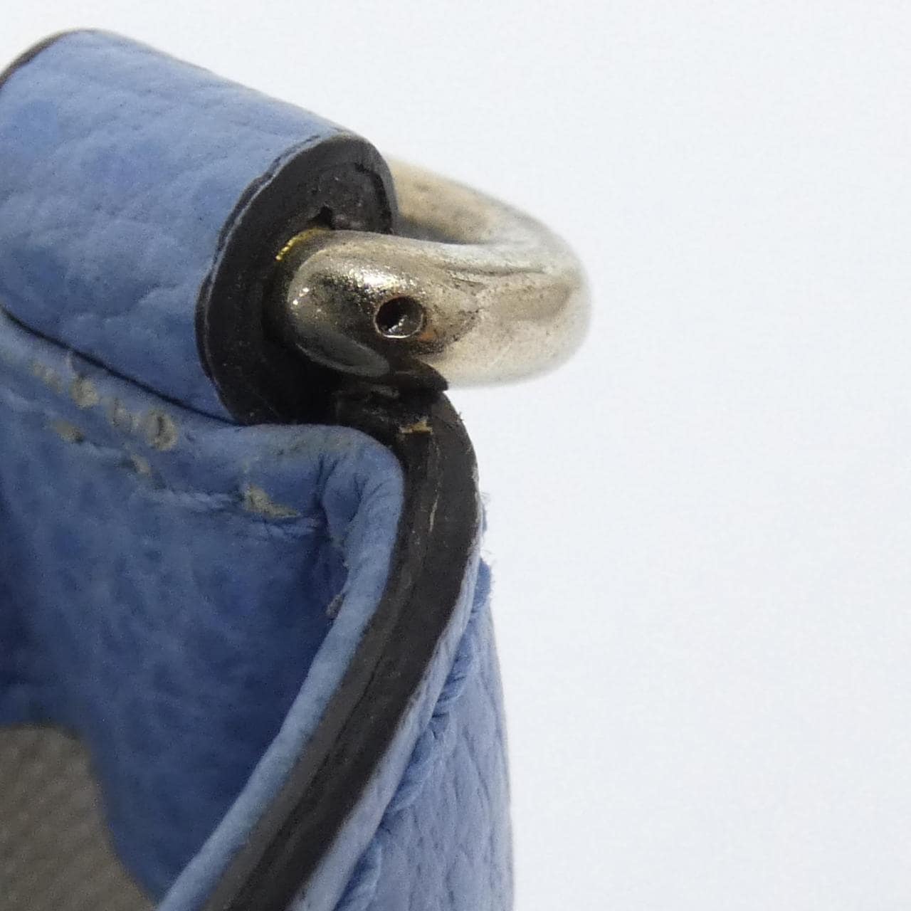 グッチ 368827 CAO0G バッグ