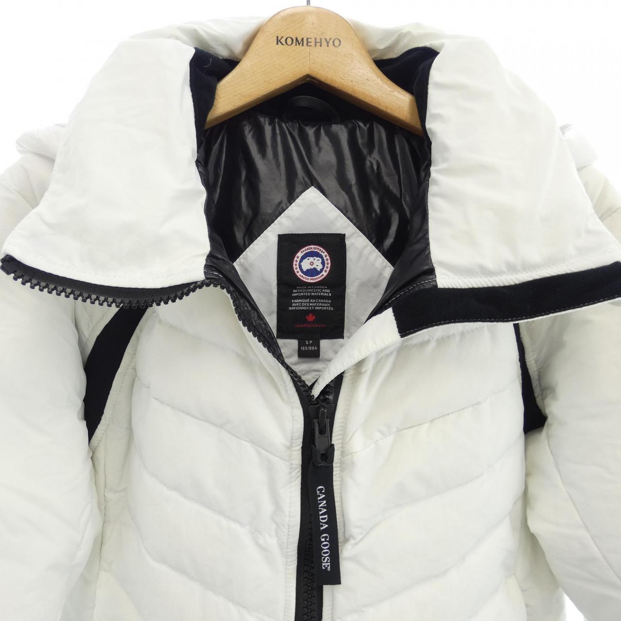 カナダグース CANADA GOOSE ダウンジャケット