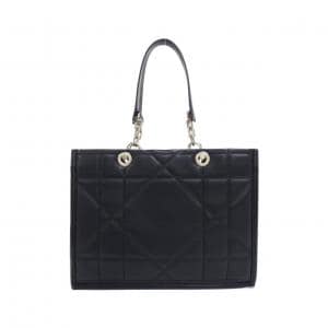 クリスチャンディオール ディオール エッセンシャル ミディアム M8721OZVJ バッグ