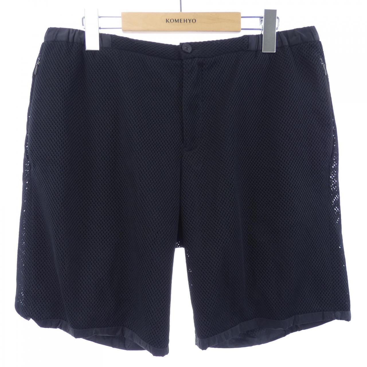 エンポリオアルマーニ EMPORIO ARMANI ショートパンツ