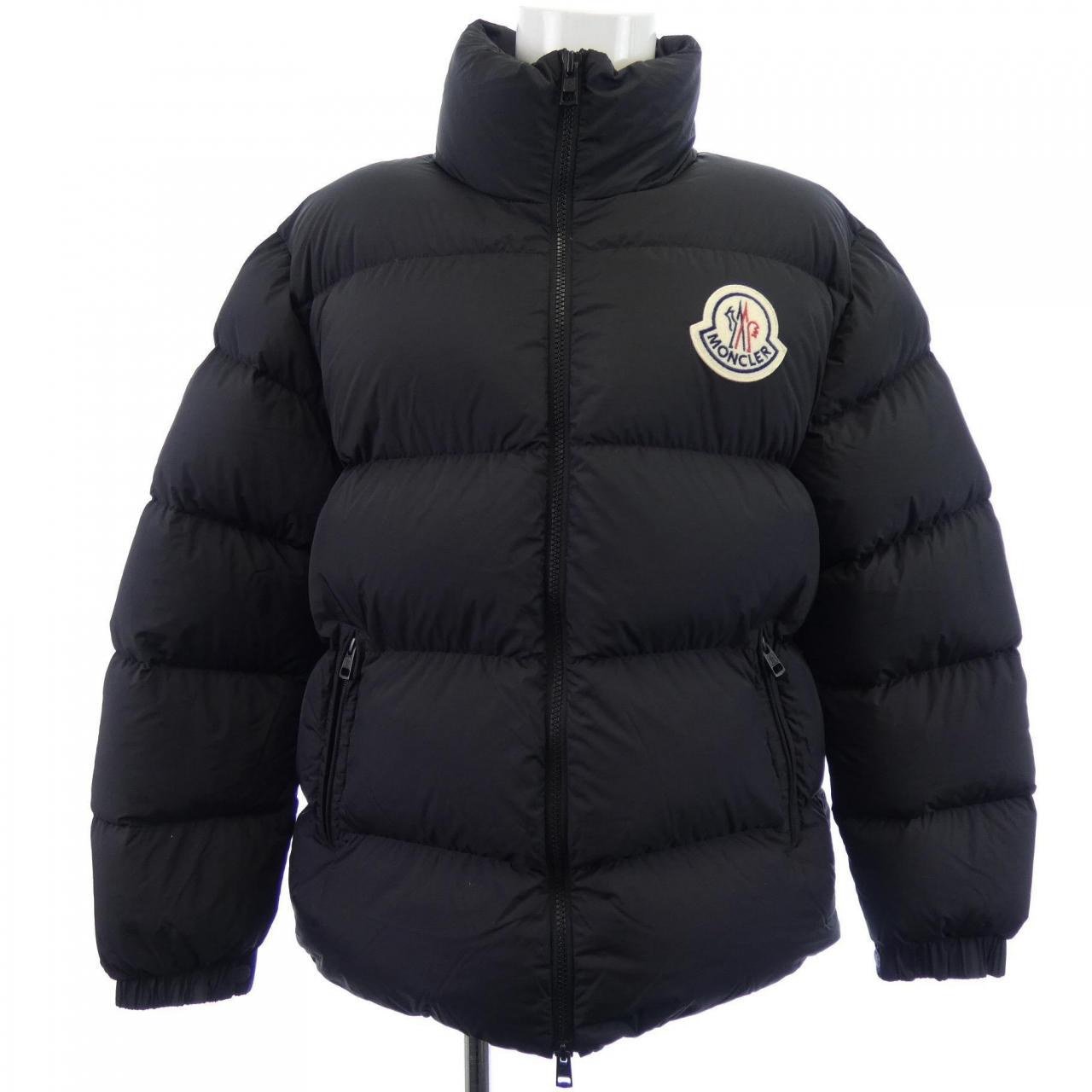 モンクレール MONCLER ダウンジャケット