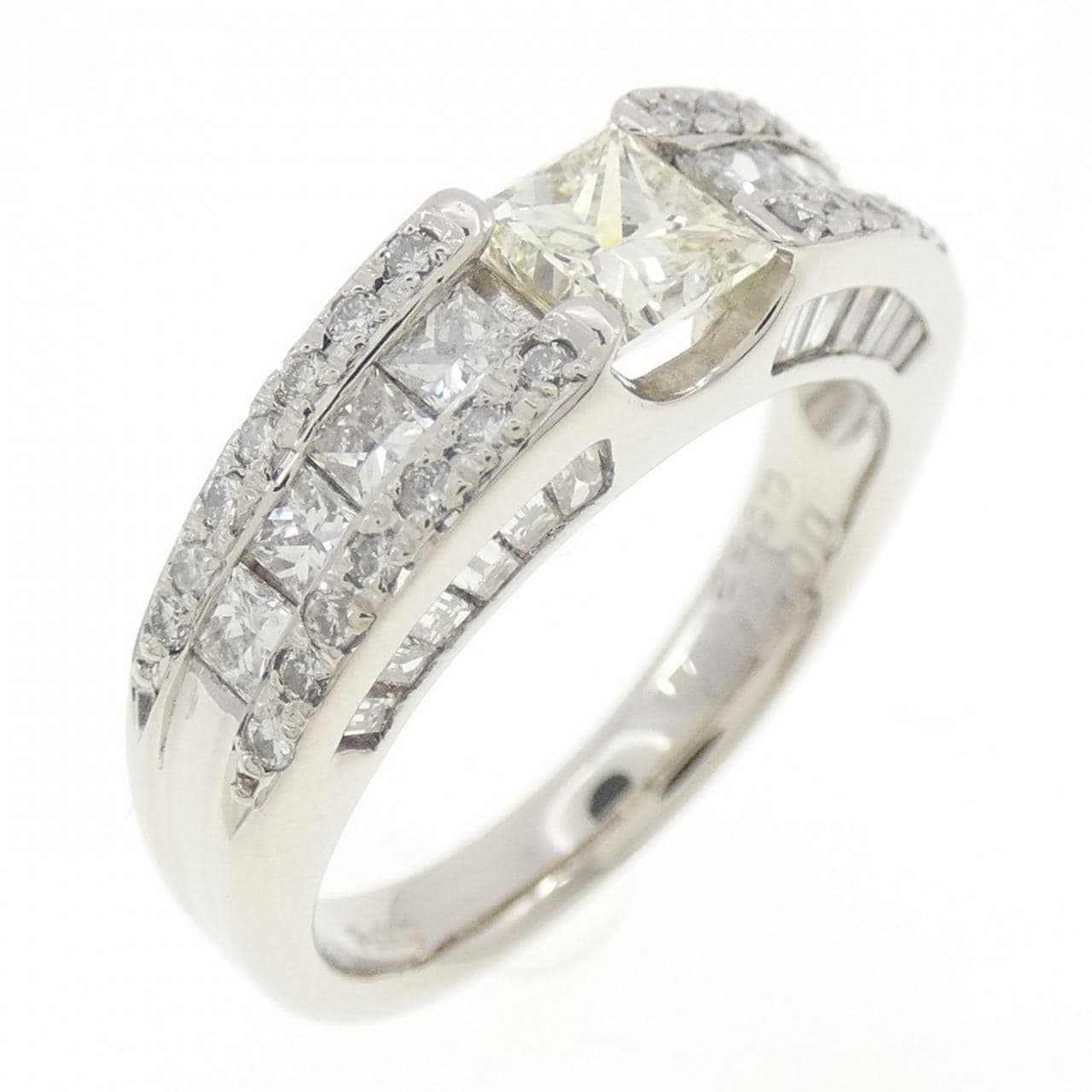 PT900 ダイヤモンド リング 0.532CT