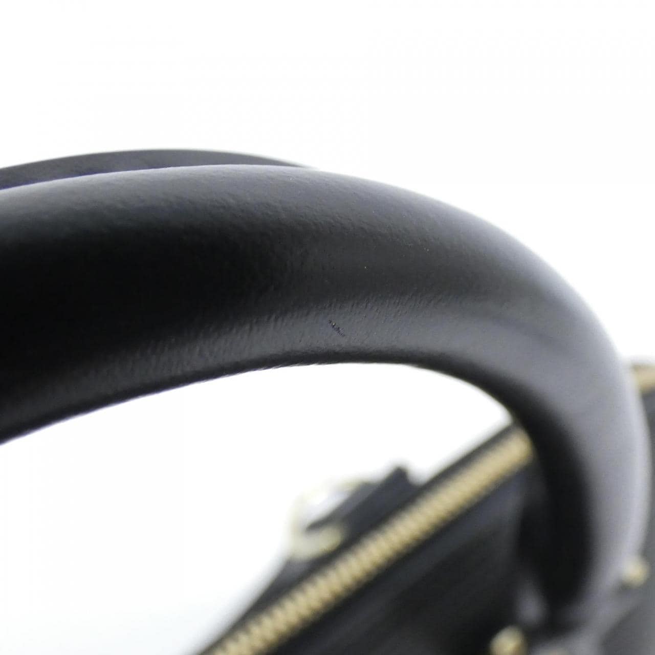 LOUIS VUITTON Epi Alma PM M52142 包