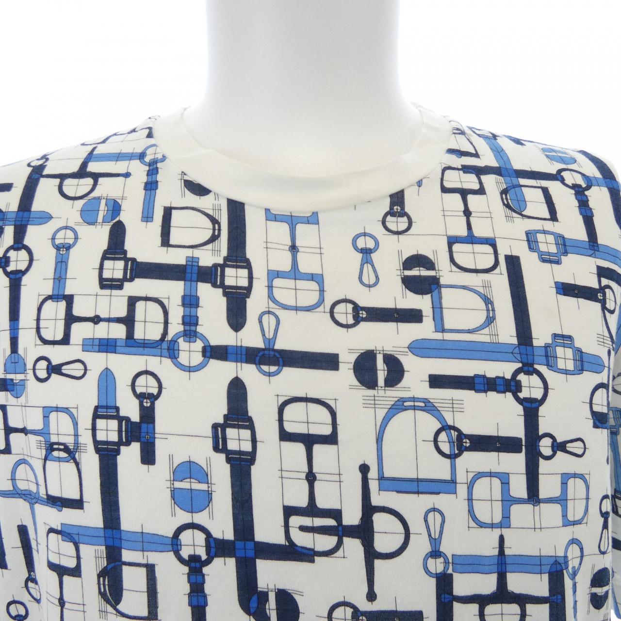 エルメス HERMES Tシャツ