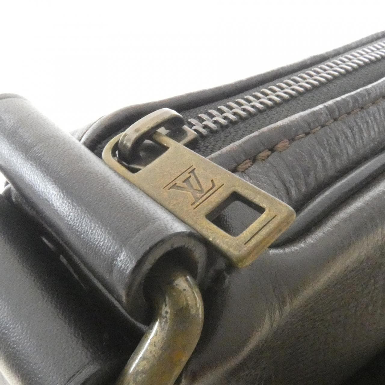 ルイヴィトン ユタ ウィチタ M92990 ショルダーバッグ