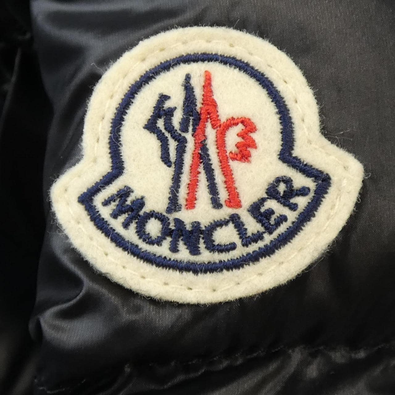 モンクレール MONCLER CANTACHE ダウンコート