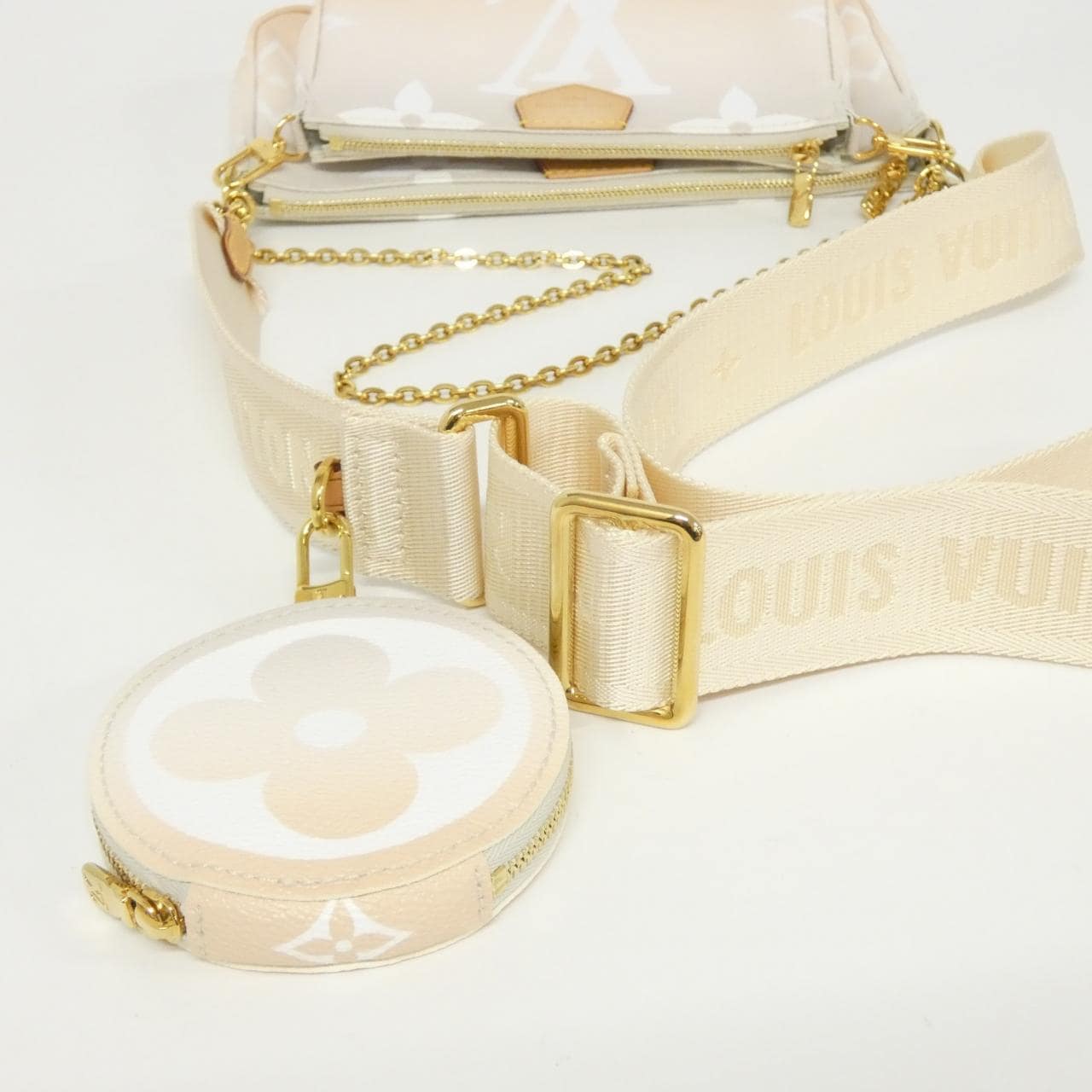 ルイヴィトン バイ ザ プール ミュルティ ポシェット アクセソワール M57634 ショルダーバッグ