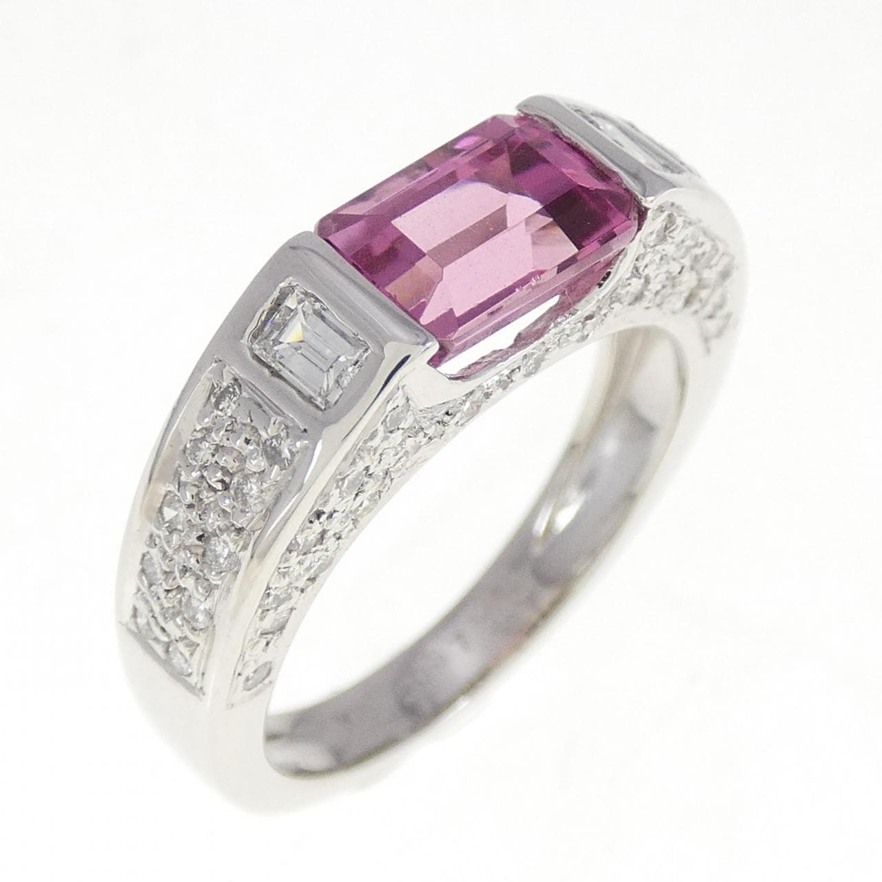 K18WG Tourmaline Ring 1.47CT