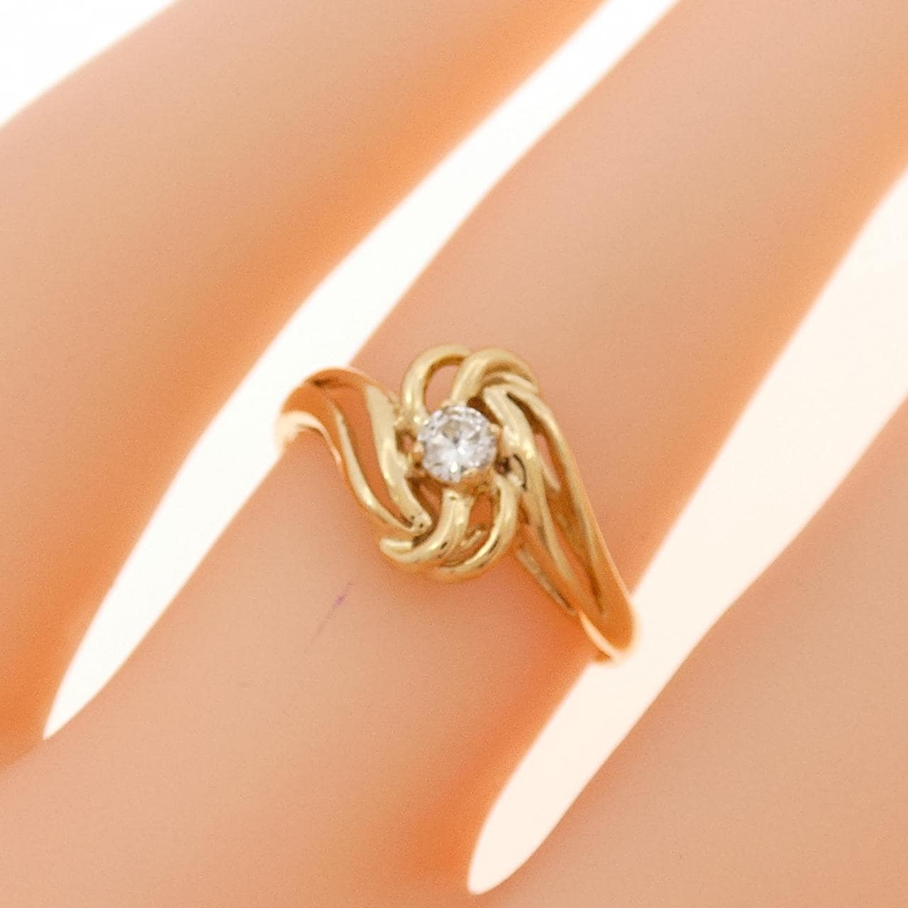 750YG ダイヤモンド リング