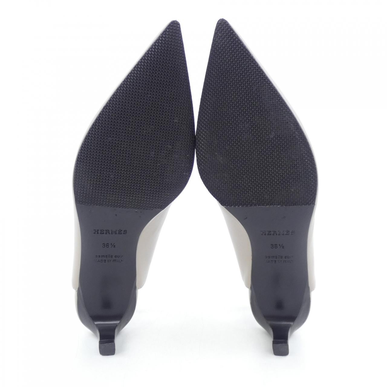 エルメス HERMES ラヴァ-　ケリーバックル 252121Z パンプス