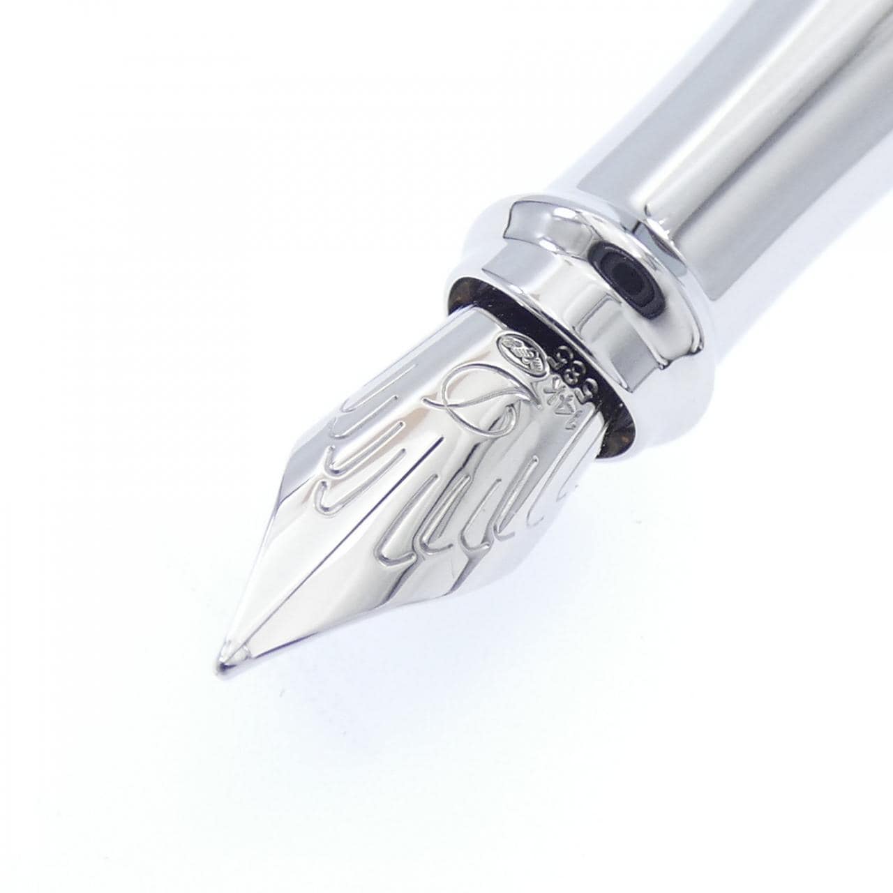 S.T.DUPONT リベルテ ブラックラッカー/パラディウムフィニッシュ 万年筆