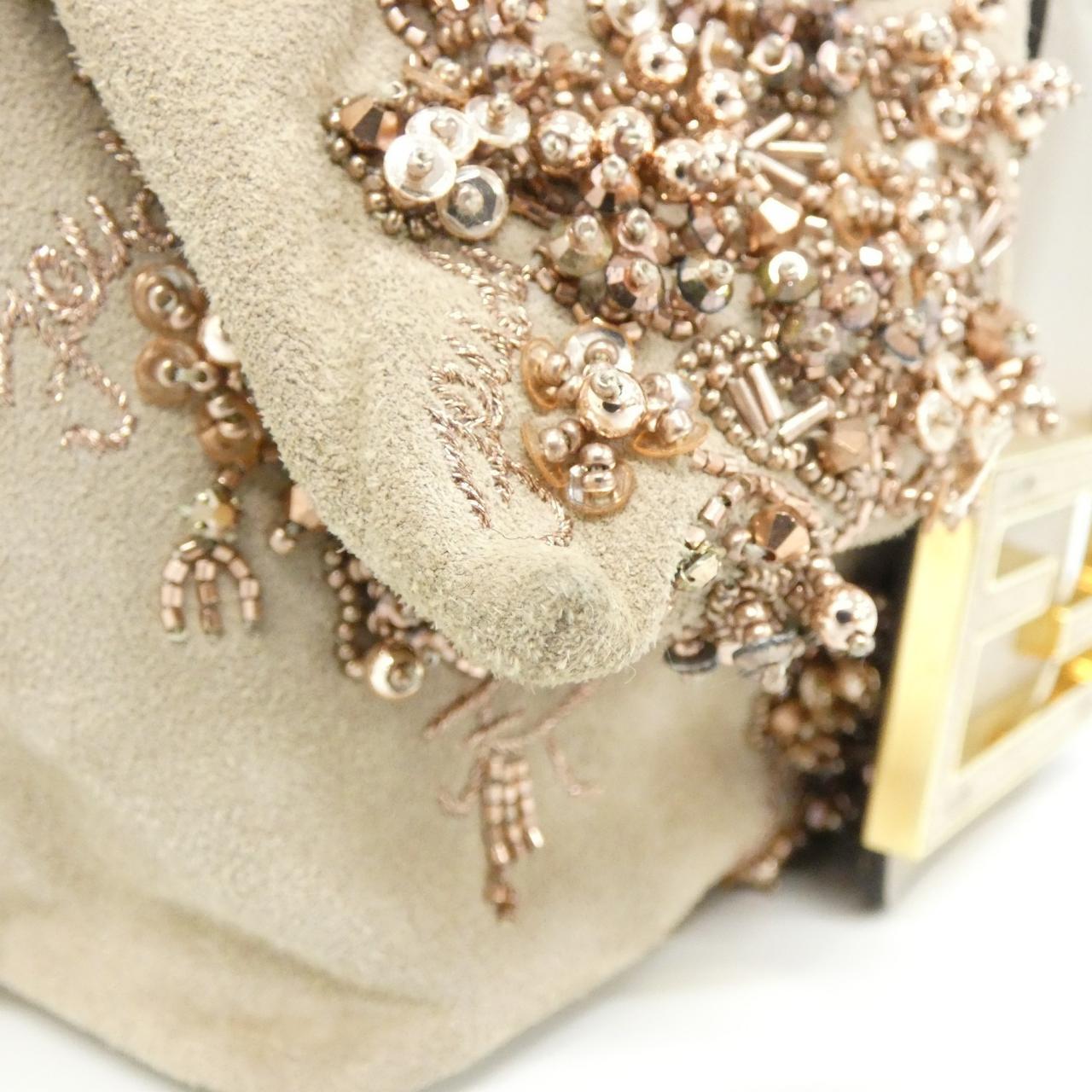 フェンディ マンマバゲットスモール 8BS105 ATY1 バッグ