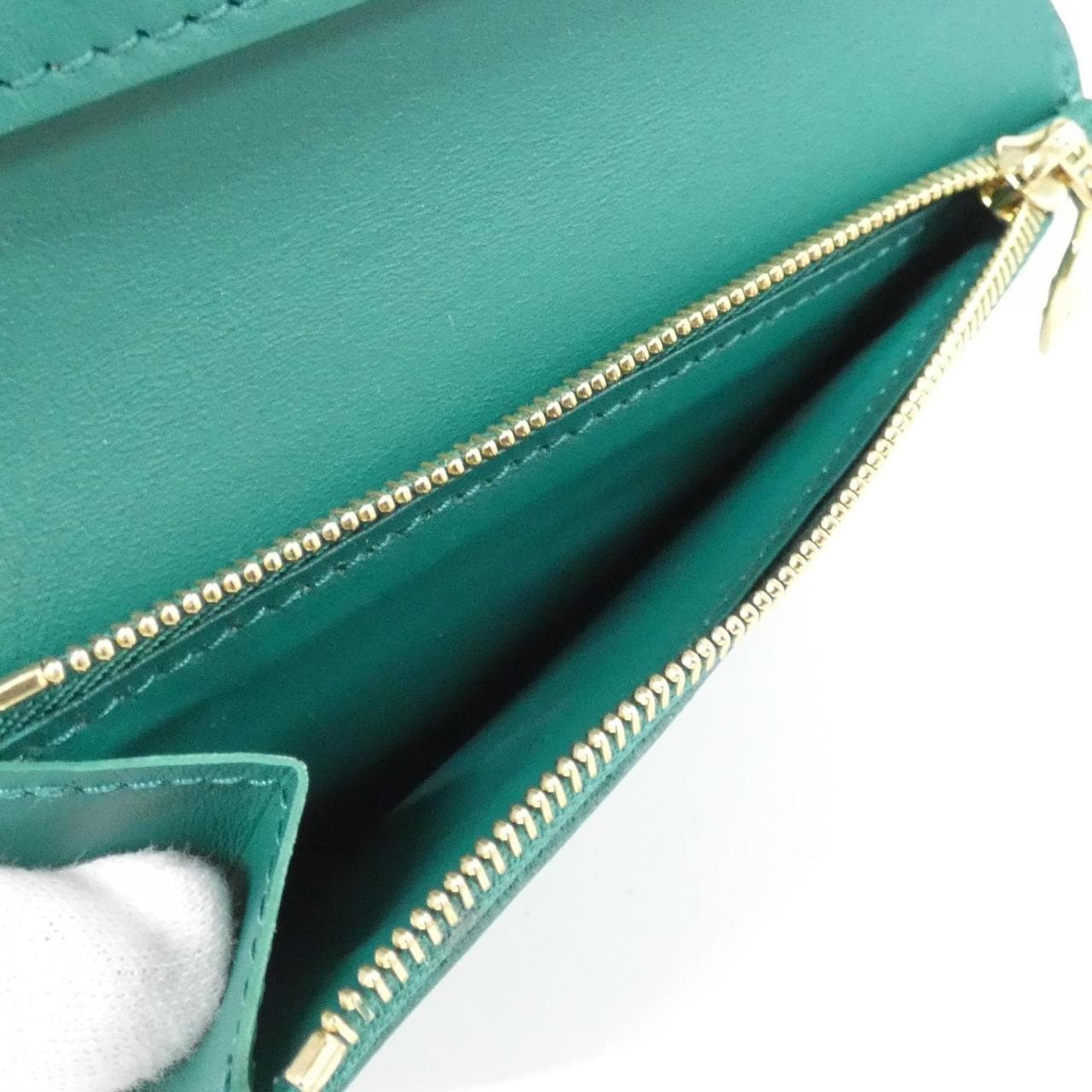LOUIS VUITTON Taurillon LV竖版CP 钱包 M82438 钱包