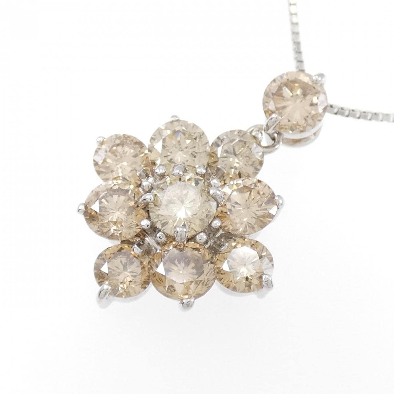 K18WG ダイヤモンド ネックレス 3.44CT