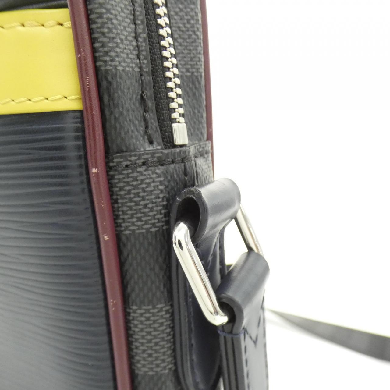 ルイヴィトン エピ+ダミエ グラフィット ダヌーブ スリム M55100 ショルダーバッグ