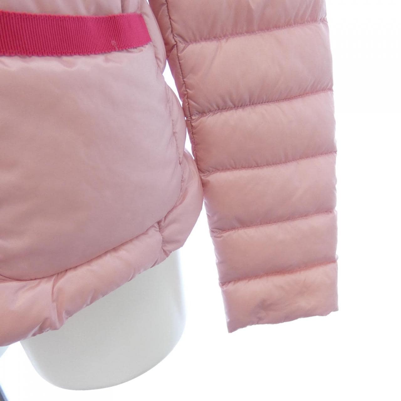 モンクレール MONCLER ダウンジャケット