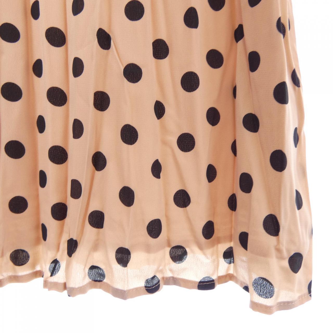 ザニューハウス THE NEWHOUSE トップス