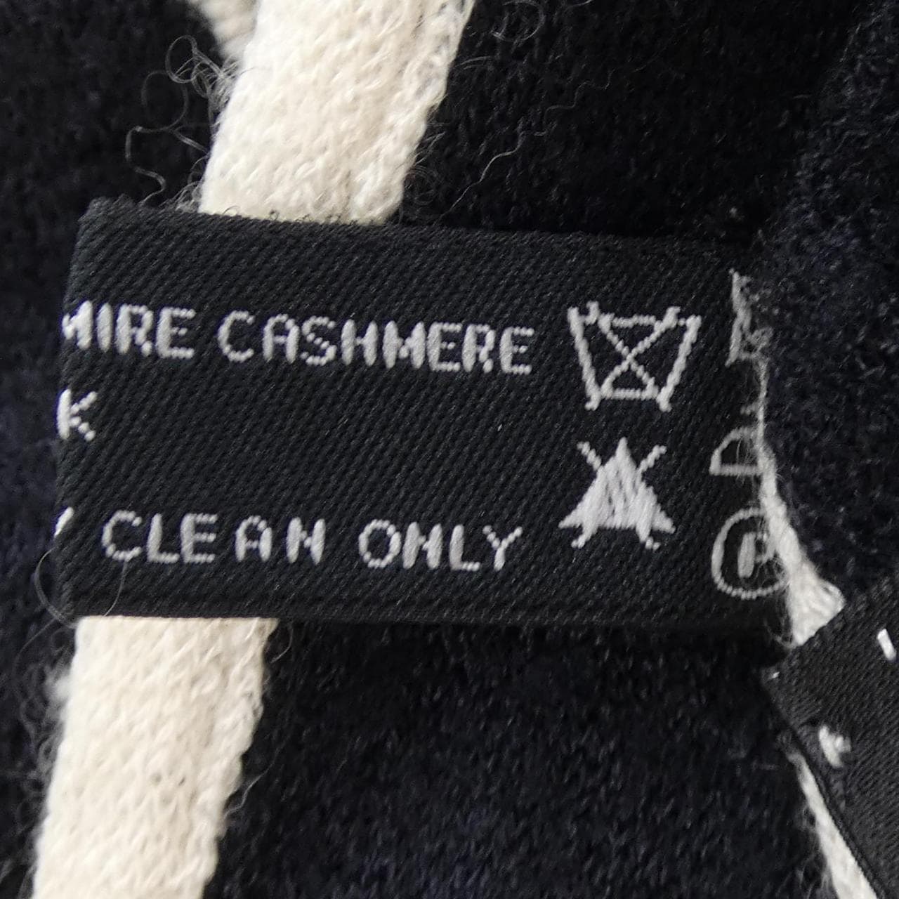 シャネル CHANEL STOLE