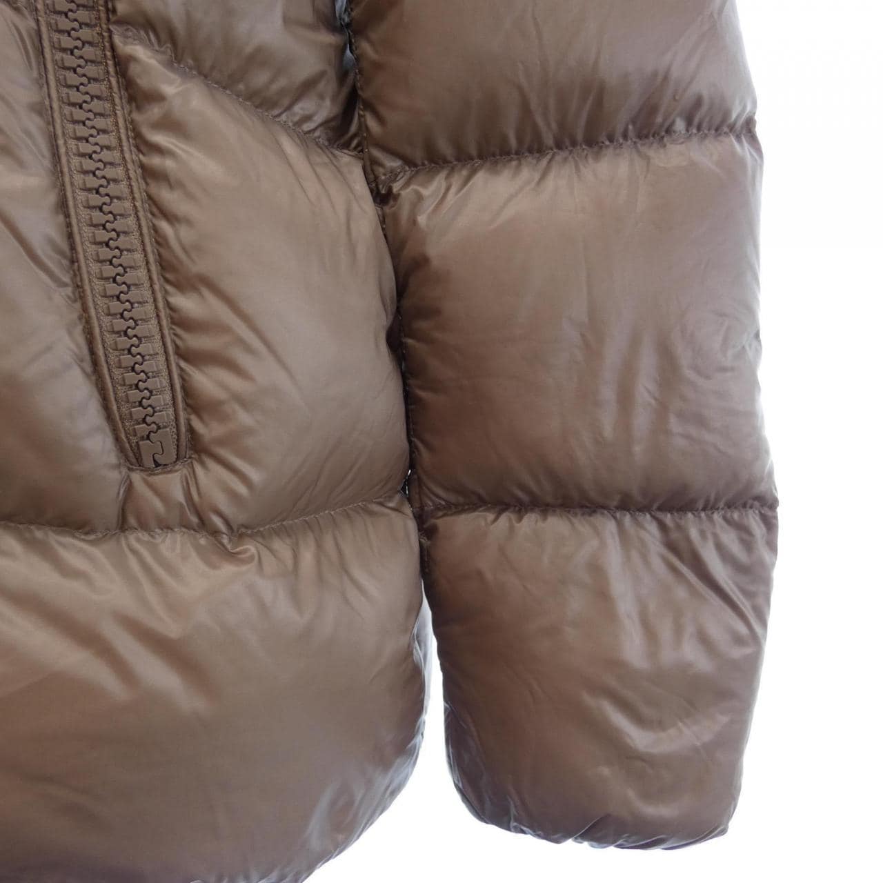 モンクレール MONCLER SERIFUR ダウンジャケット