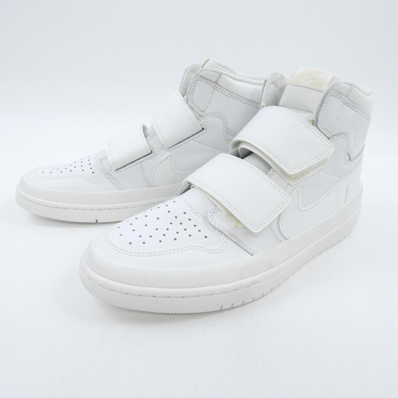 ナイキ ジョーダン NIKE JORDAN AQ7924-100 スニーカー