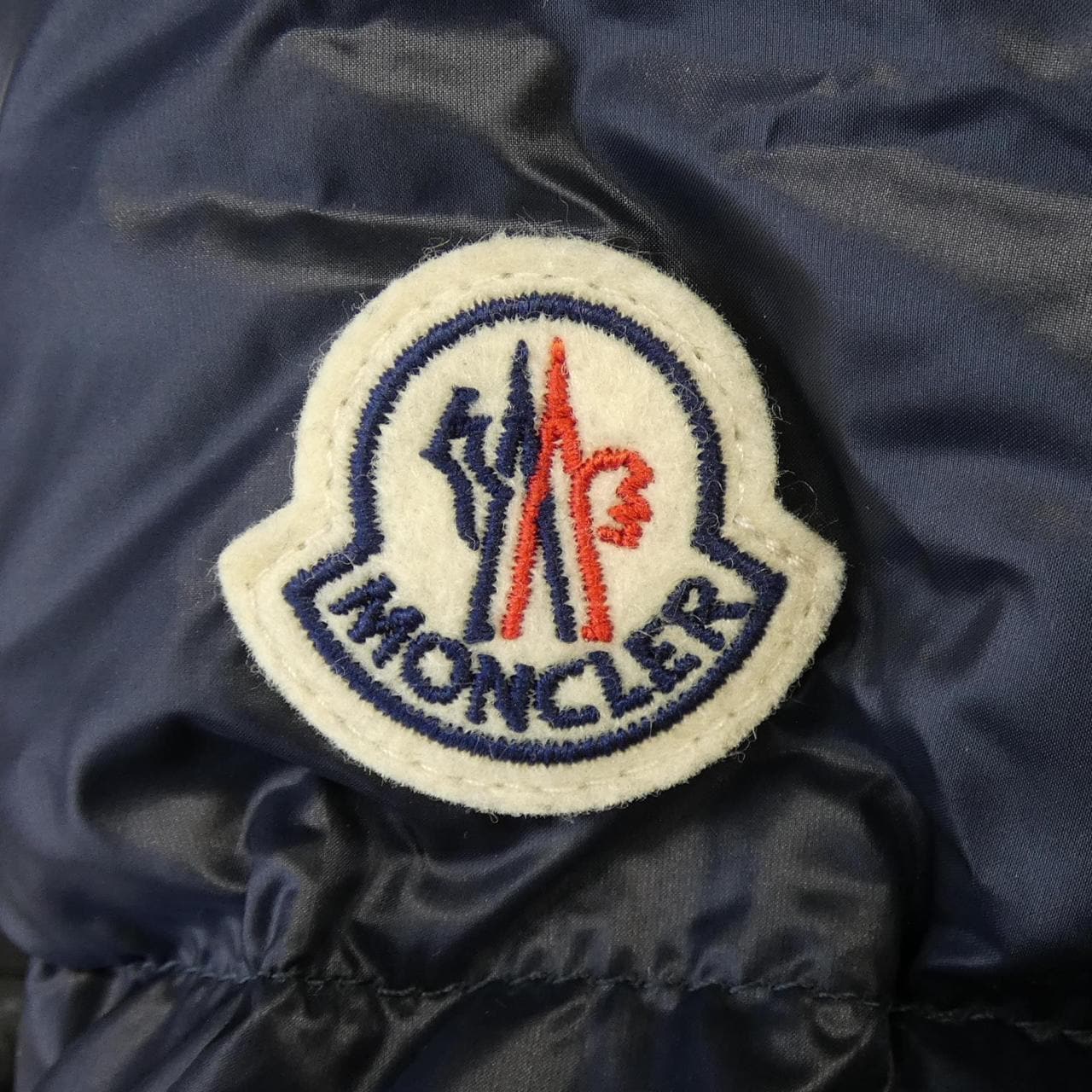 モンクレール MONCLER COCHEVIS ダウンジャケット