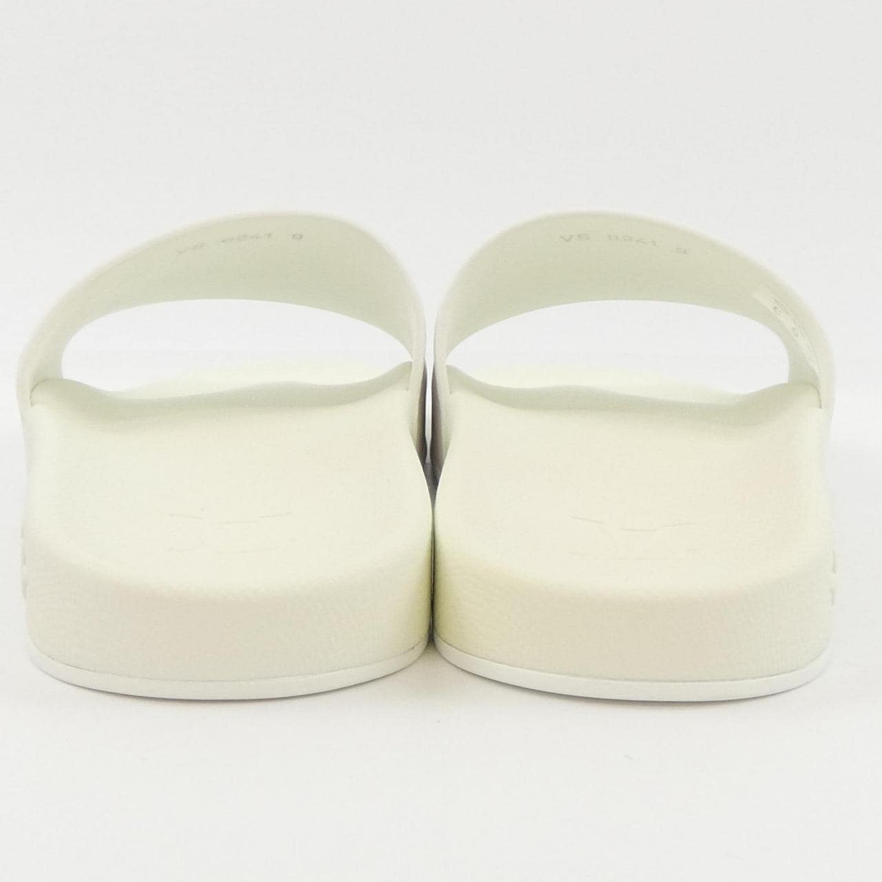 ルイヴィトン LOUIS VUITTON ウォーターフロントミュール サンダル