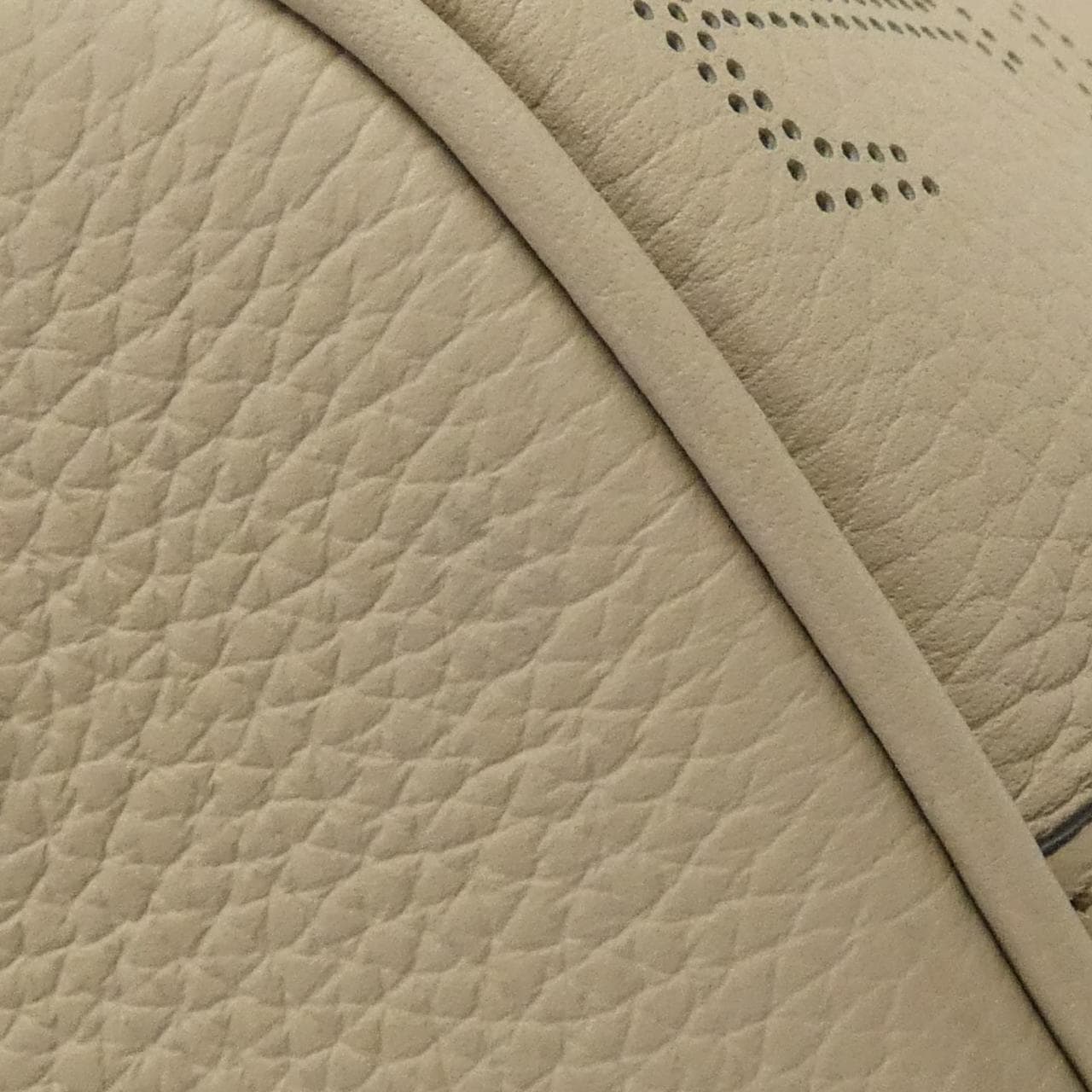 LOUIS VUITTON Mahina Blossom PM M21849 Bag