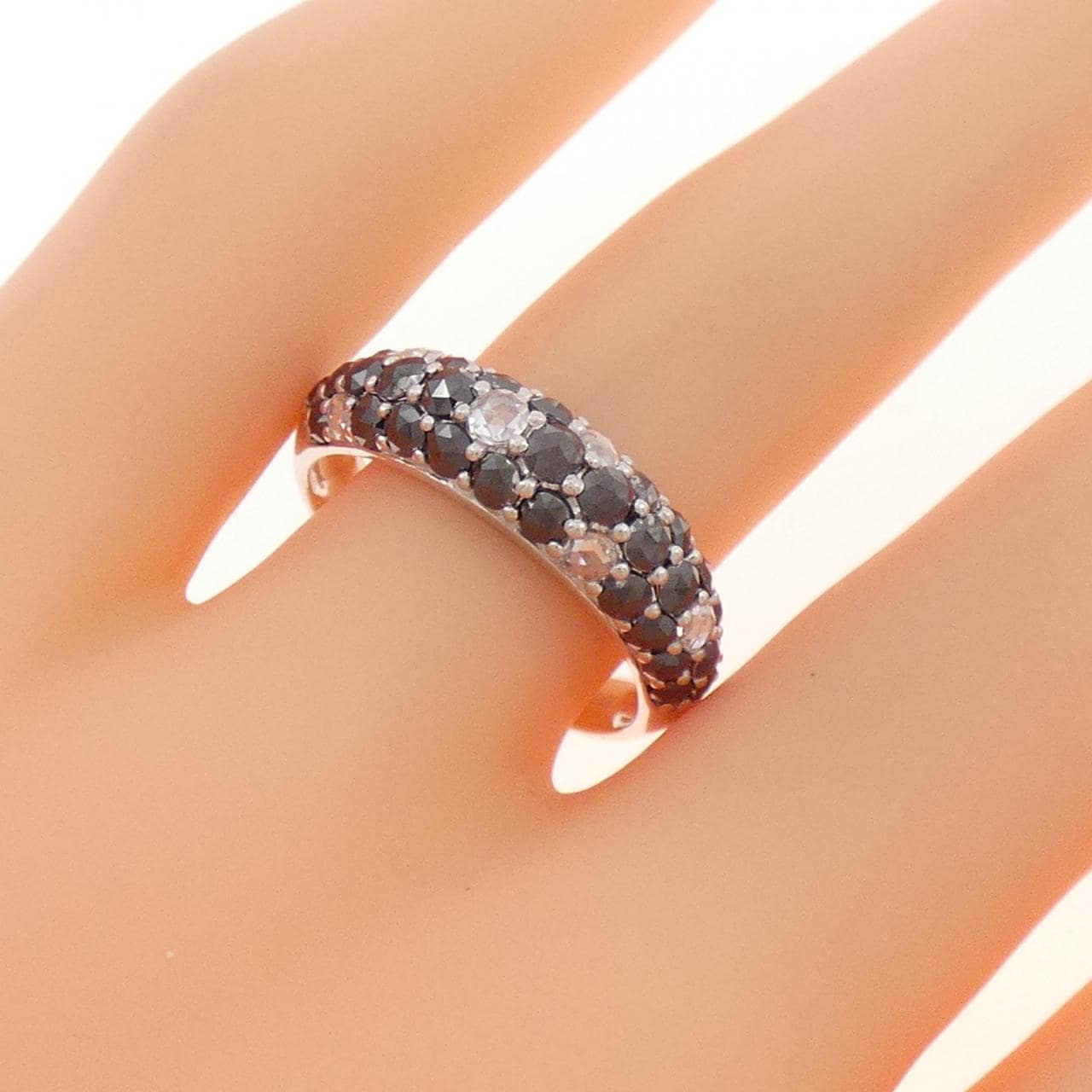 K18WG ダイヤモンド リング 1.00CT