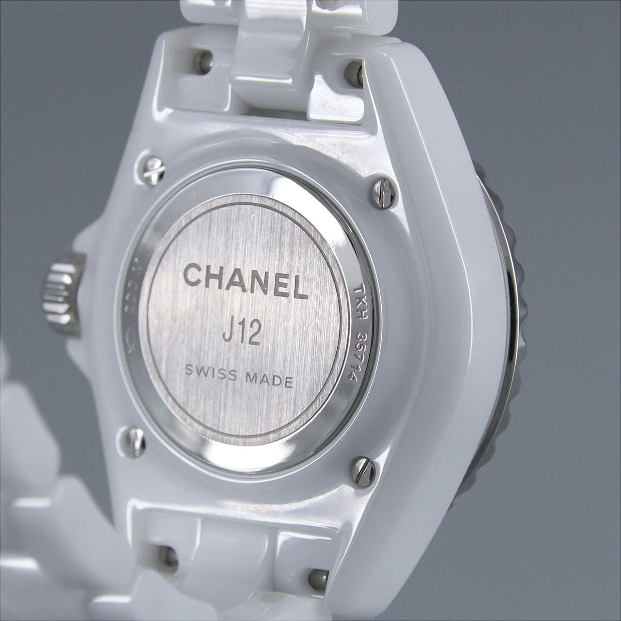 CHANEL J12 33mm Ceramic・12P H5704 Ceramic Quartz