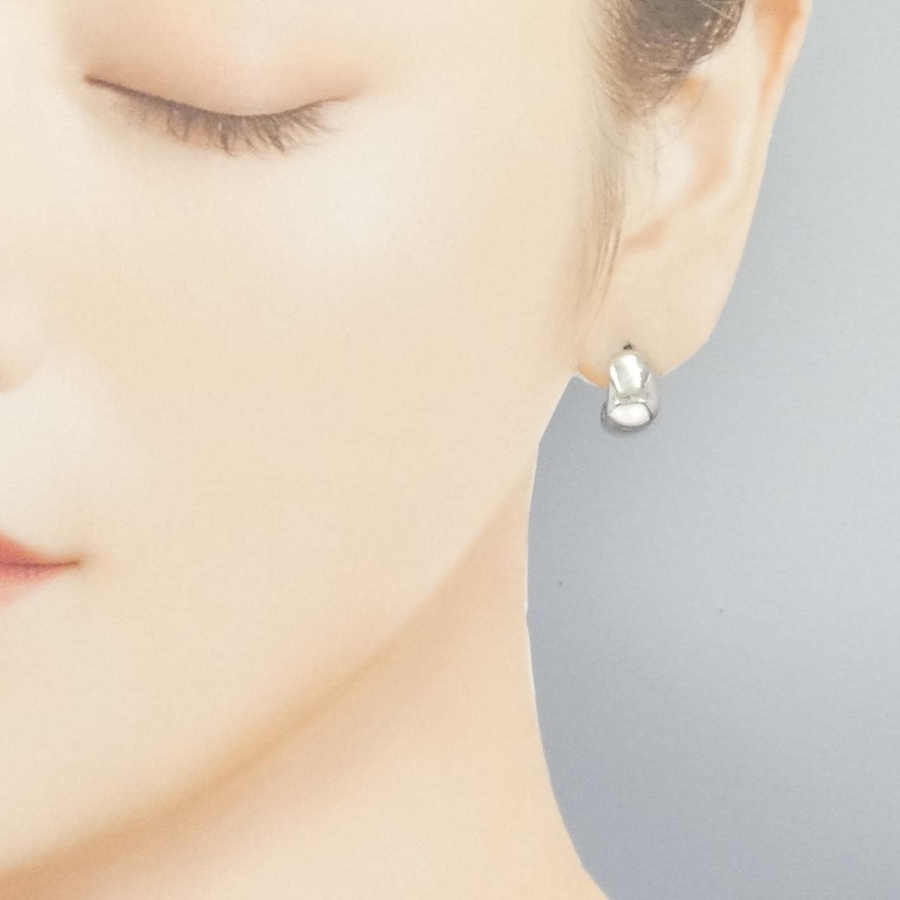 スタージュエリー K18WG ピアス