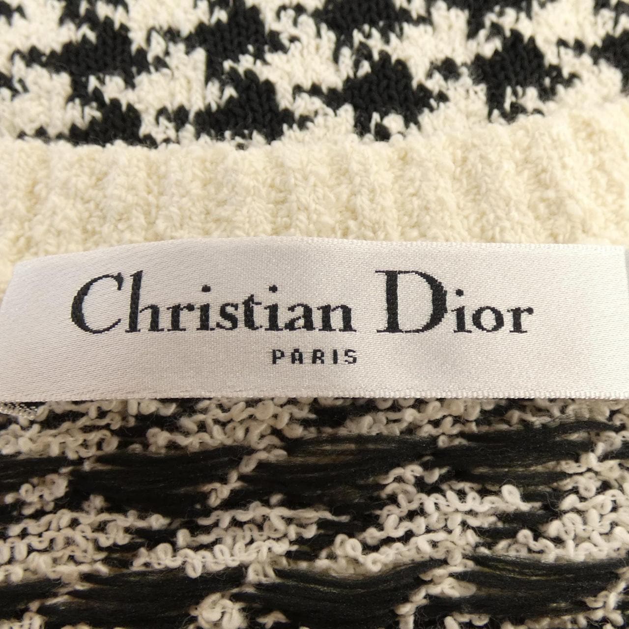 クリスチャンディオール CHRISTIAN DIOR ディオールトライバル DIOR TRIBALES 354S19AM324 ニット