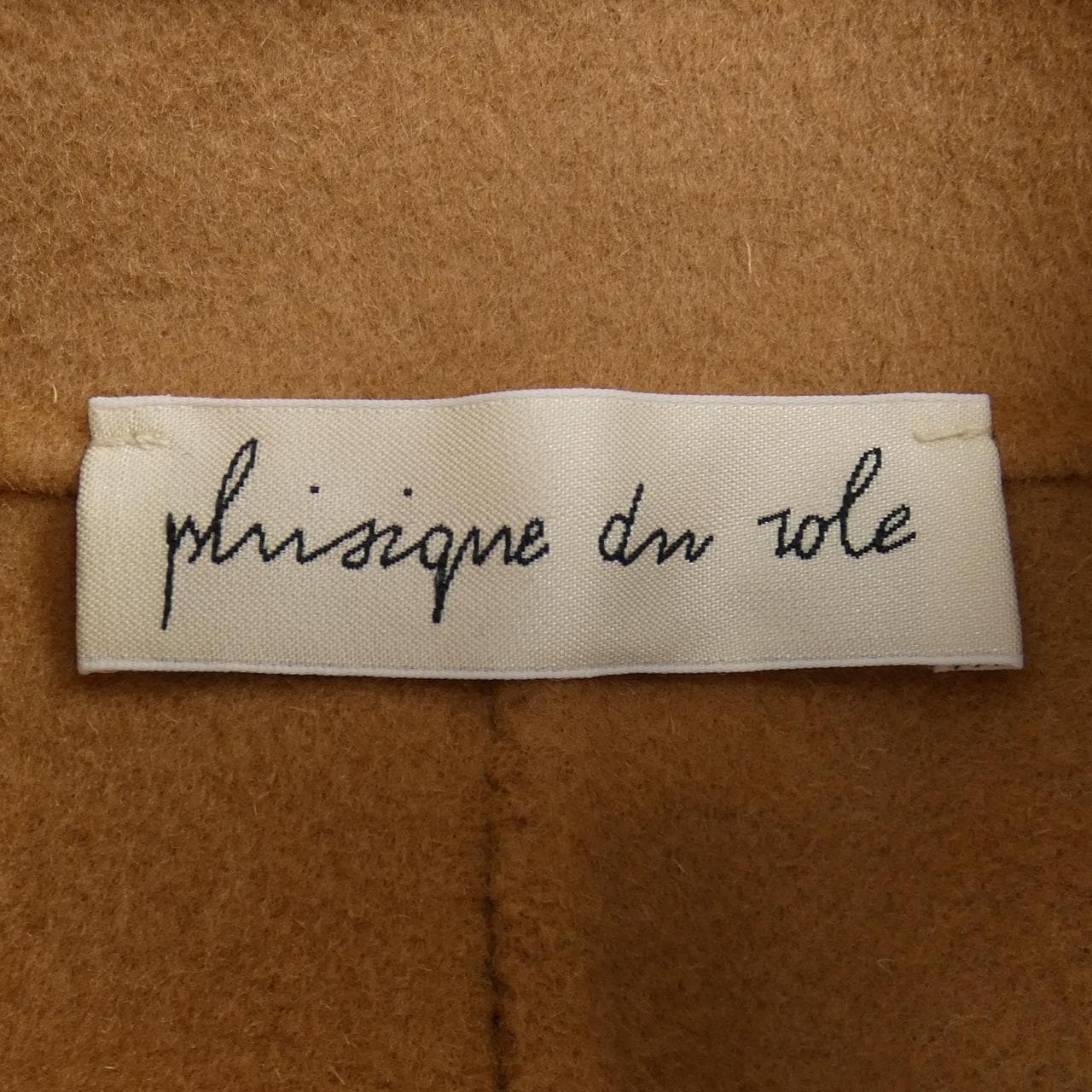 PHISQUEDUROLE ケープ