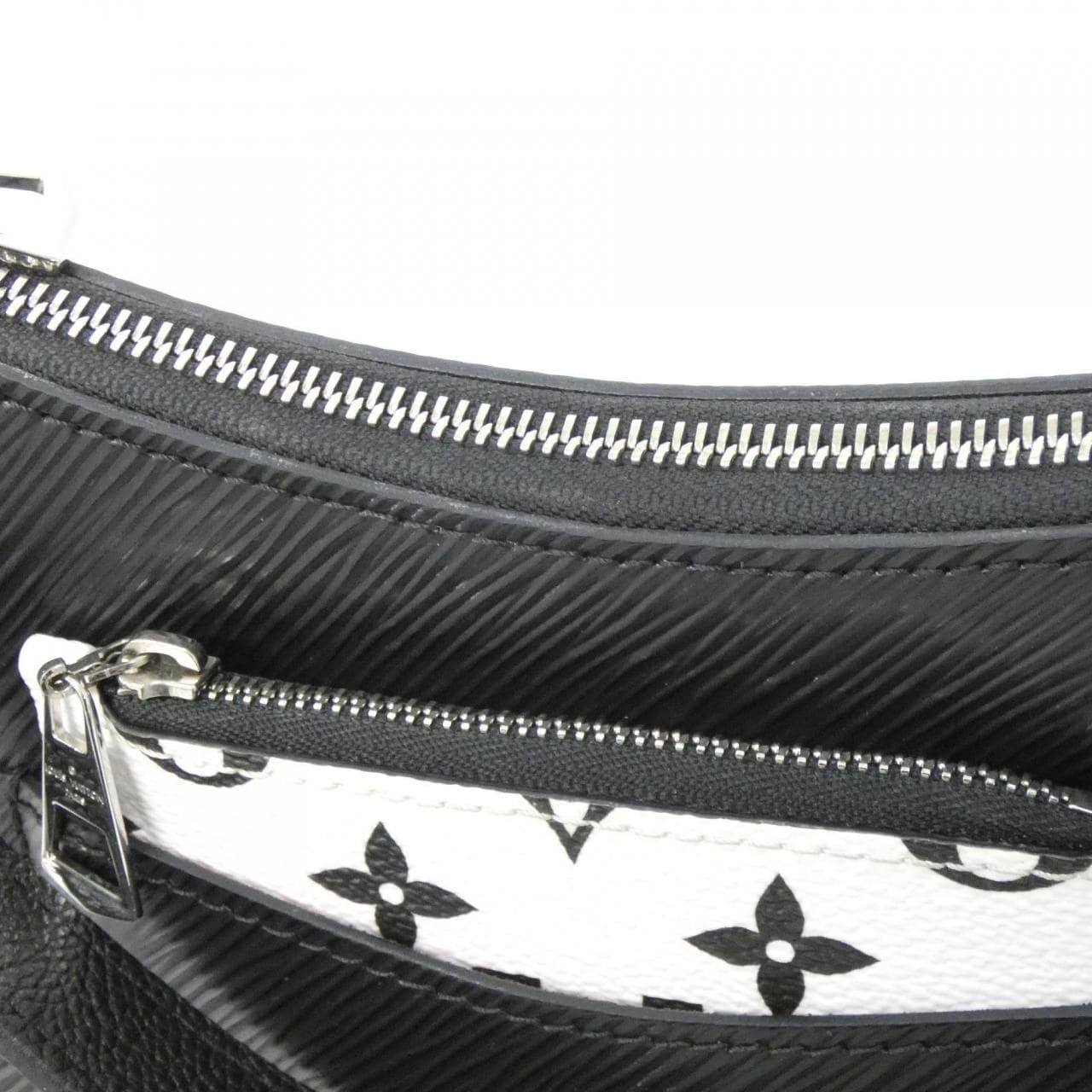 LOUIS VUITTON Epi Marel M80689 Shoulder Bag