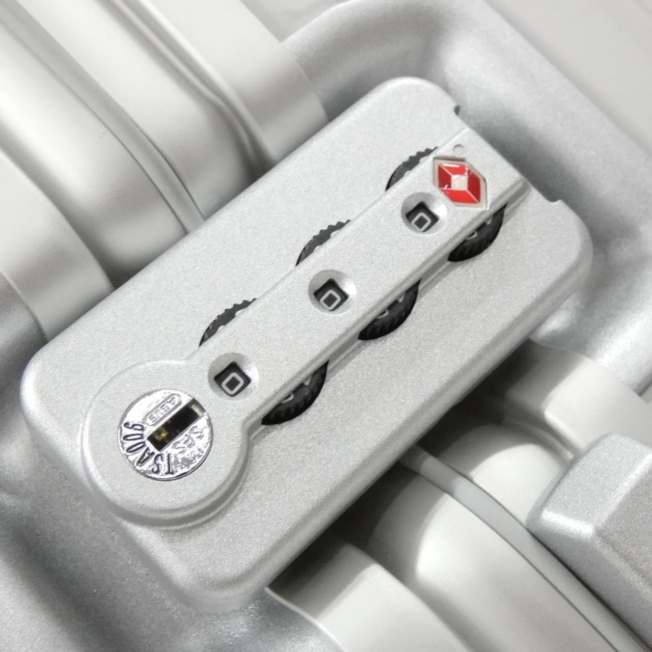 クリスチャンディオール DIOR OBLIQUE キャビン 33L 1DRTR002YWZ キャリーバッグ