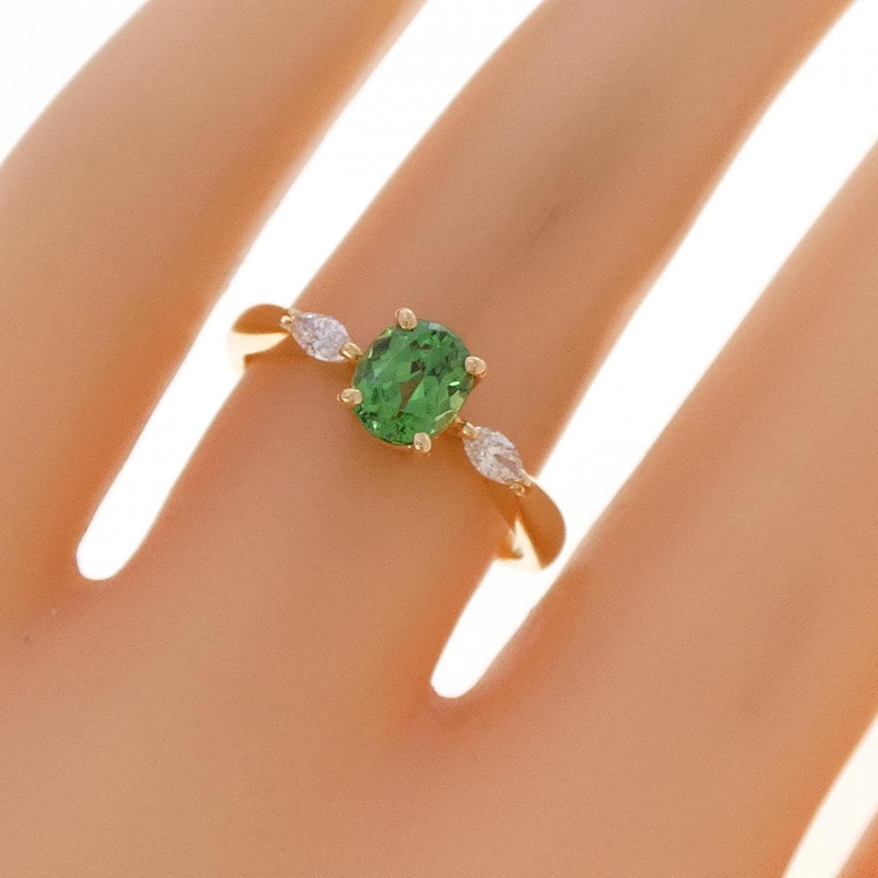 タサキ グリーンガーネット リング 0.78CT
